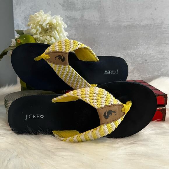 J. Crew Seahorse Collection Flip Flop Thong Sandals Yellow White Sz 6 RARE - Picture 1 of 10